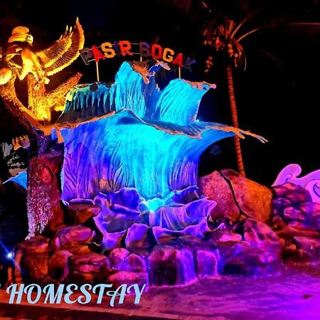 Em Homestay Pekan Pangkor Buitenkant foto