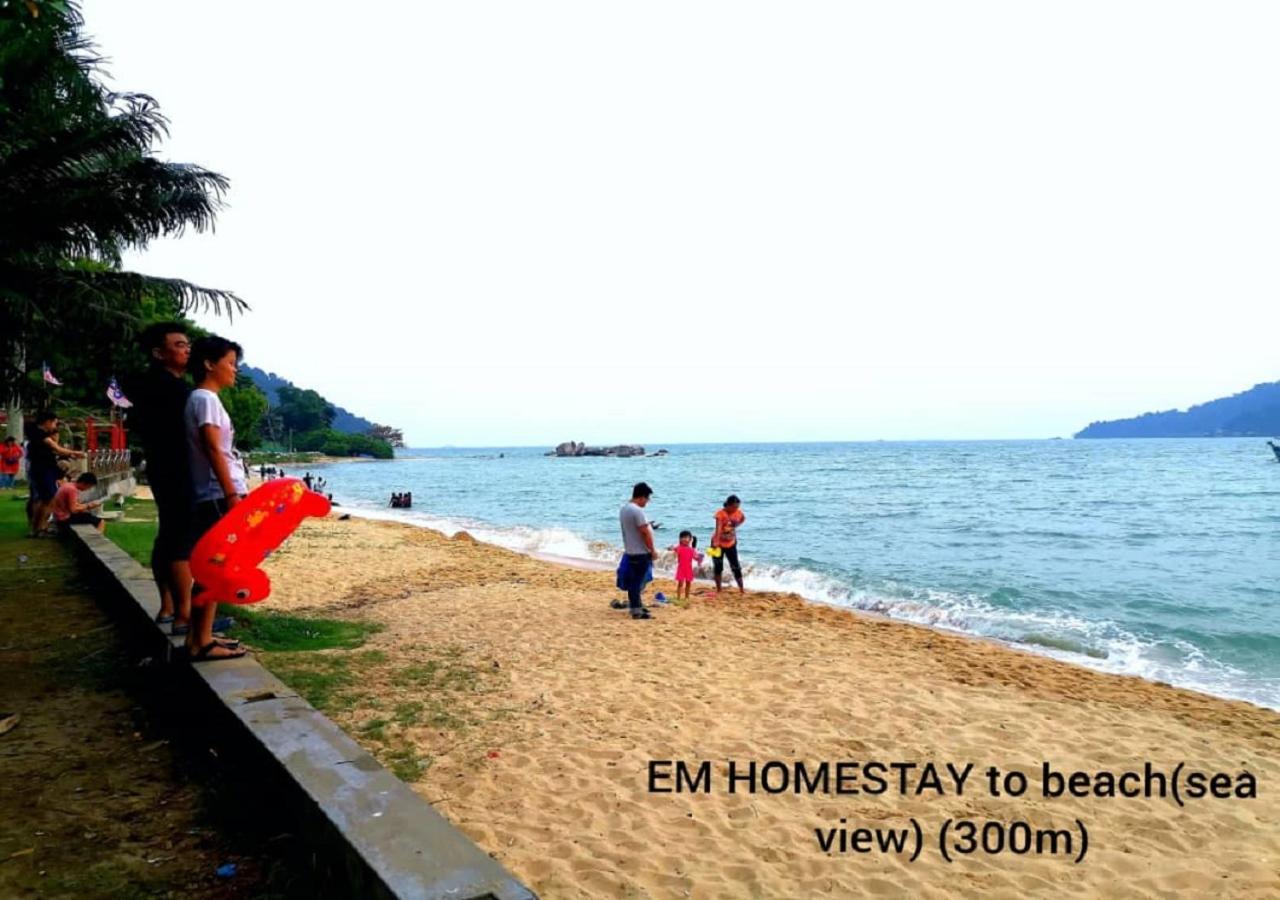 Em Homestay Pekan Pangkor Buitenkant foto